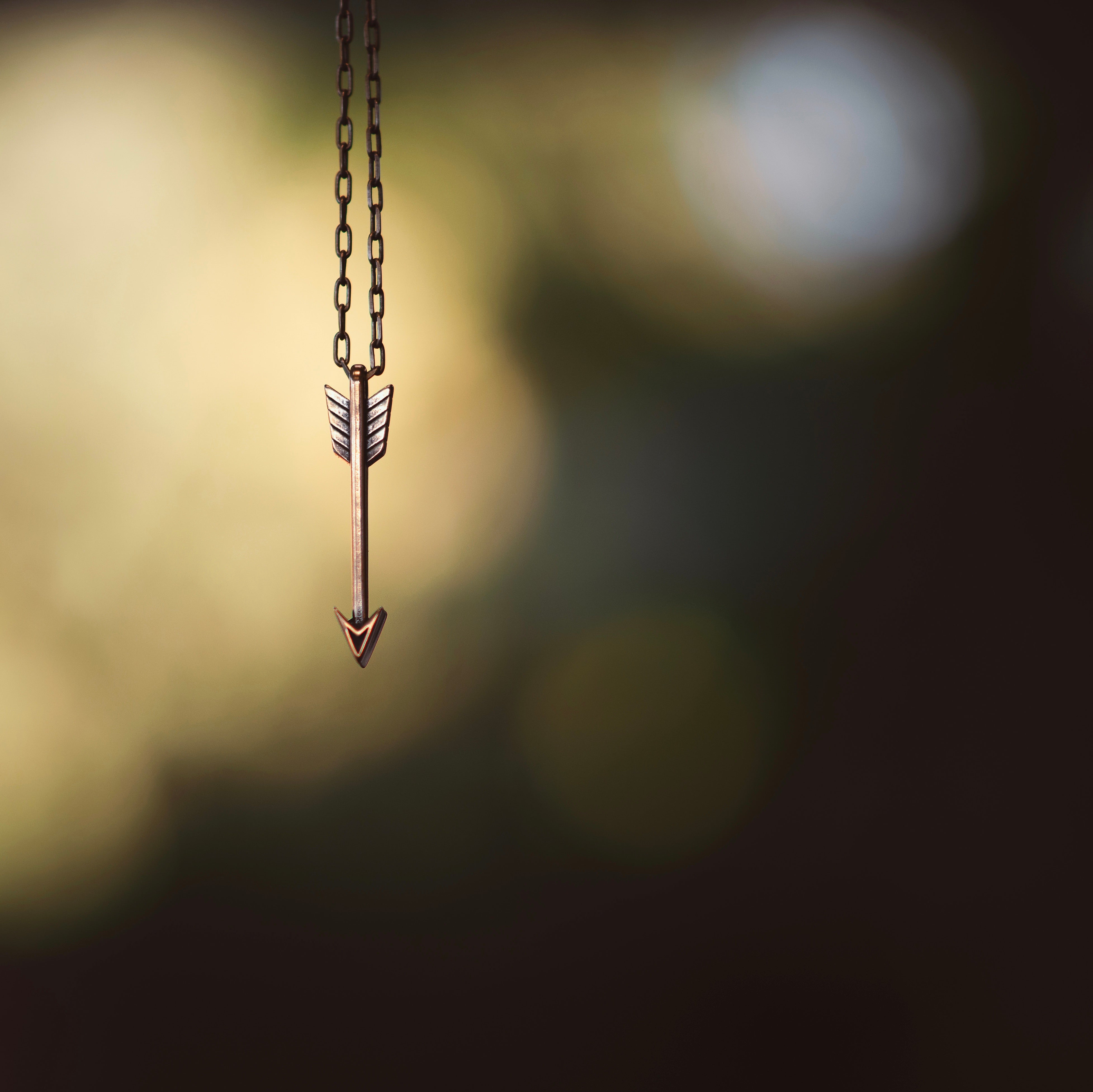 STRENGTH Arrow of Courage Necklace - Bronze