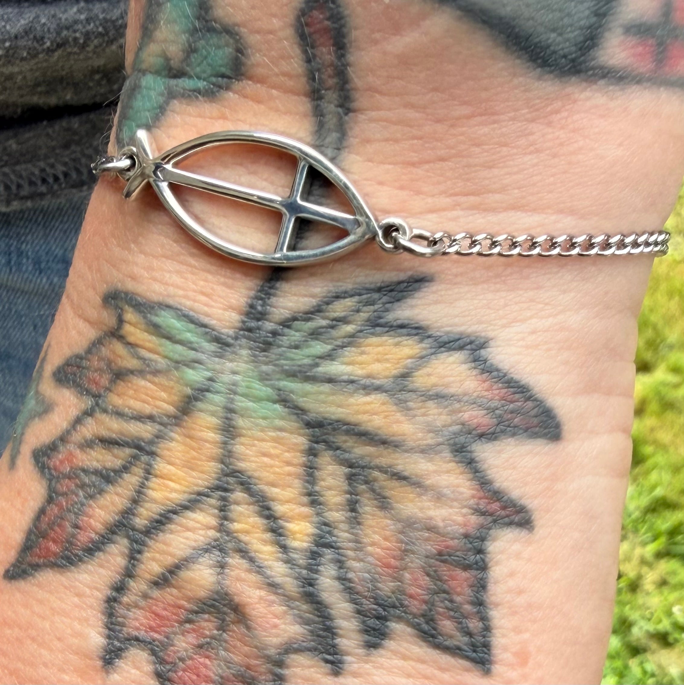 FAITH ICHTHUS Jesus Fish Bracelet - Sterling Silver on Stainless Steel Curb Chain